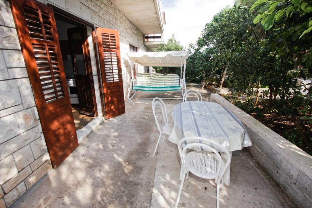 Apartments Stanko Sumartin Bagian luar foto