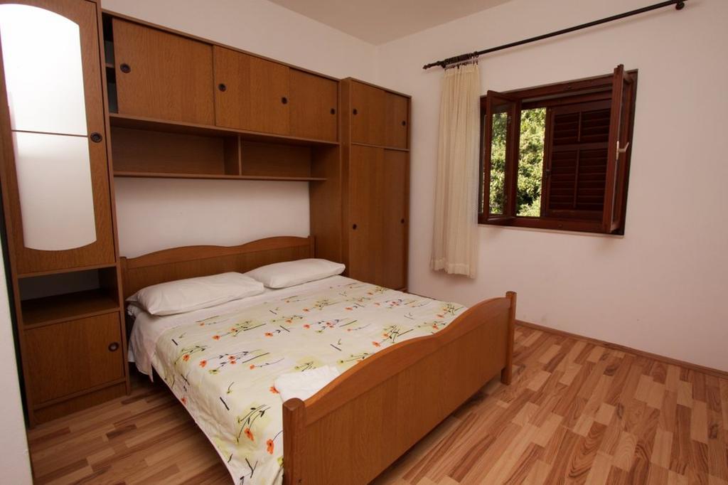 Apartments Stanko Sumartin Bagian luar foto